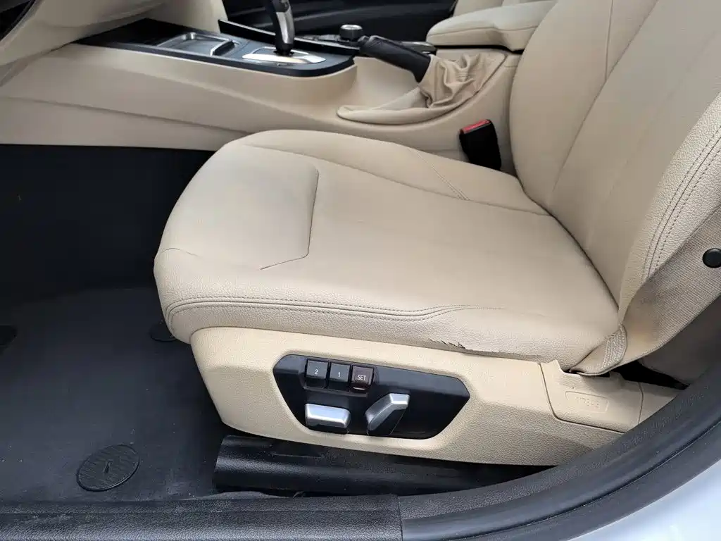 BMW 3 Series — миниатюра 20