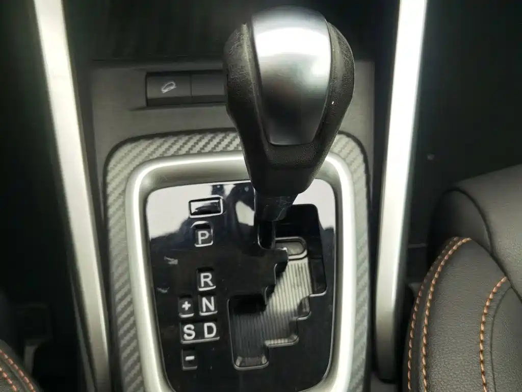 BYD Yuan — миниатюра 13