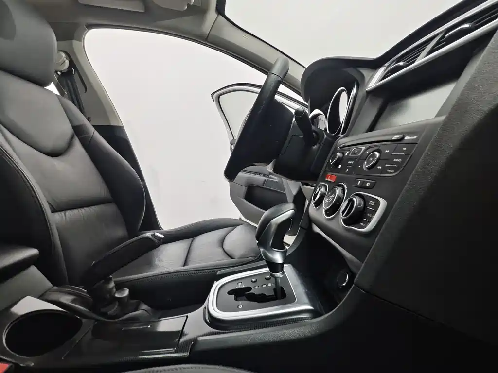 Citroen C4L — миниатюра 15