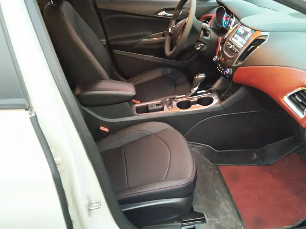 Chevrolet Cruze — миниатюра 20