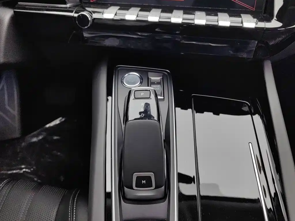 Peugeot 508 — миниатюра 13
