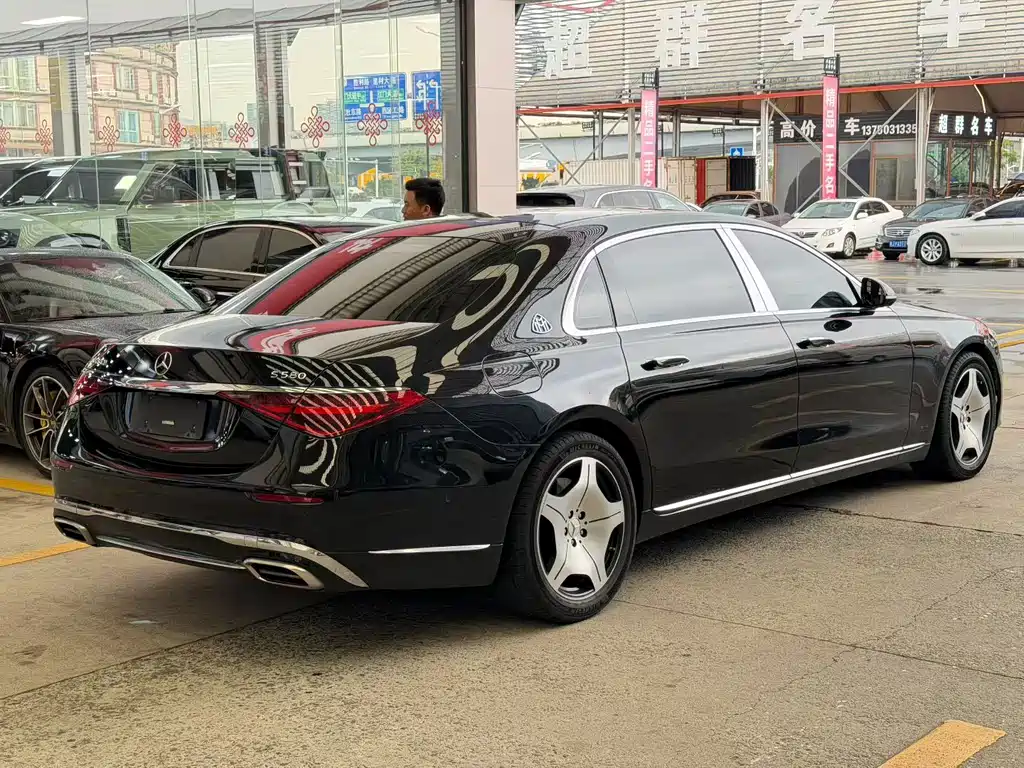 Mercedes-Benz S-Class — миниатюра 2