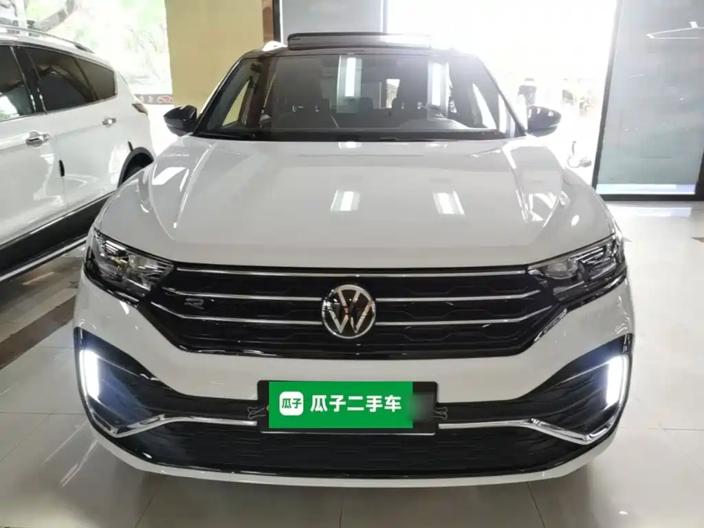 Volkswagen T-Roc — миниатюра 3