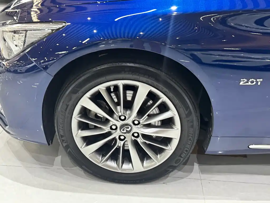 Infiniti Q50L — миниатюра 13