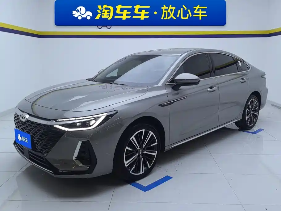 Chery Arrizo 8