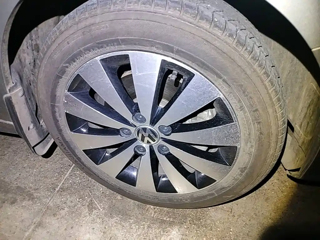 Volkswagen Sagitar — миниатюра 12