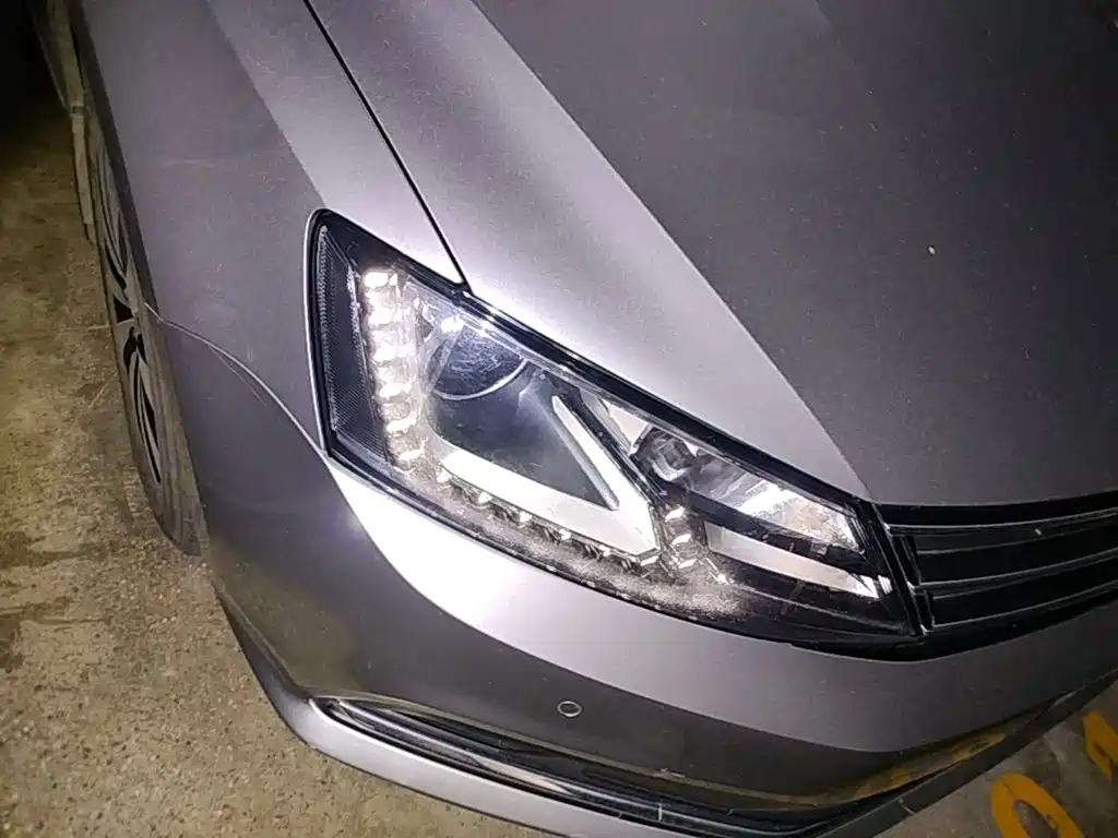 Volkswagen Sagitar — миниатюра 11