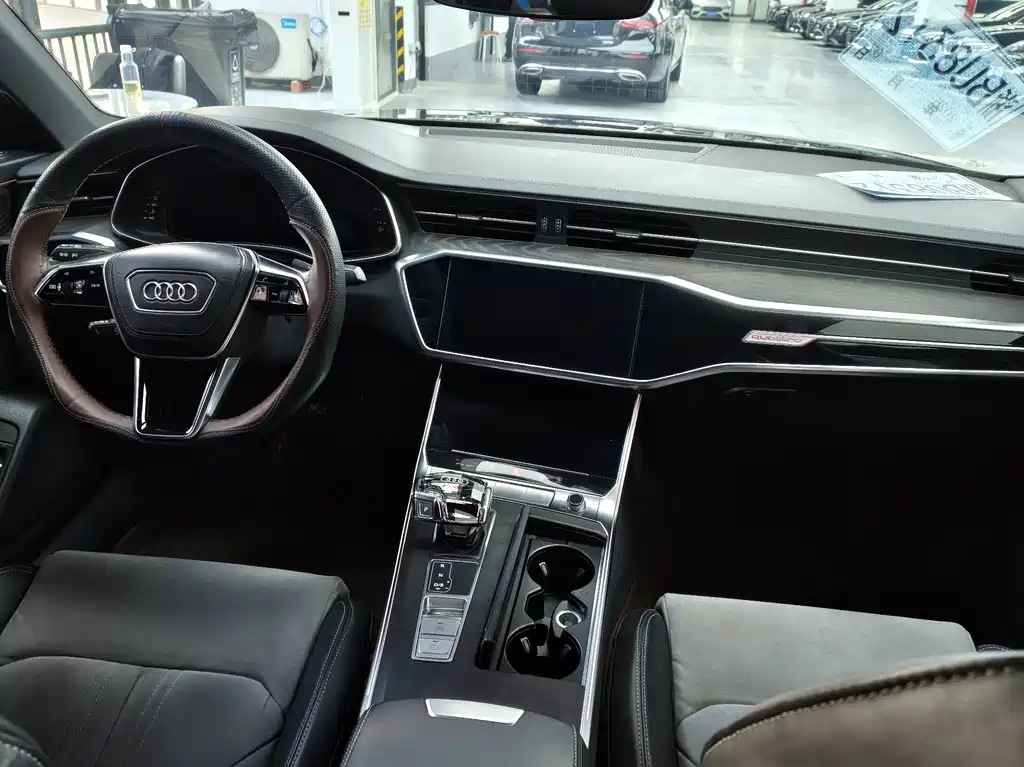 Audi A6L — миниатюра 8