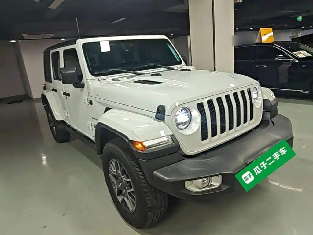 Jeep Wrangler PHEV — миниатюра 4