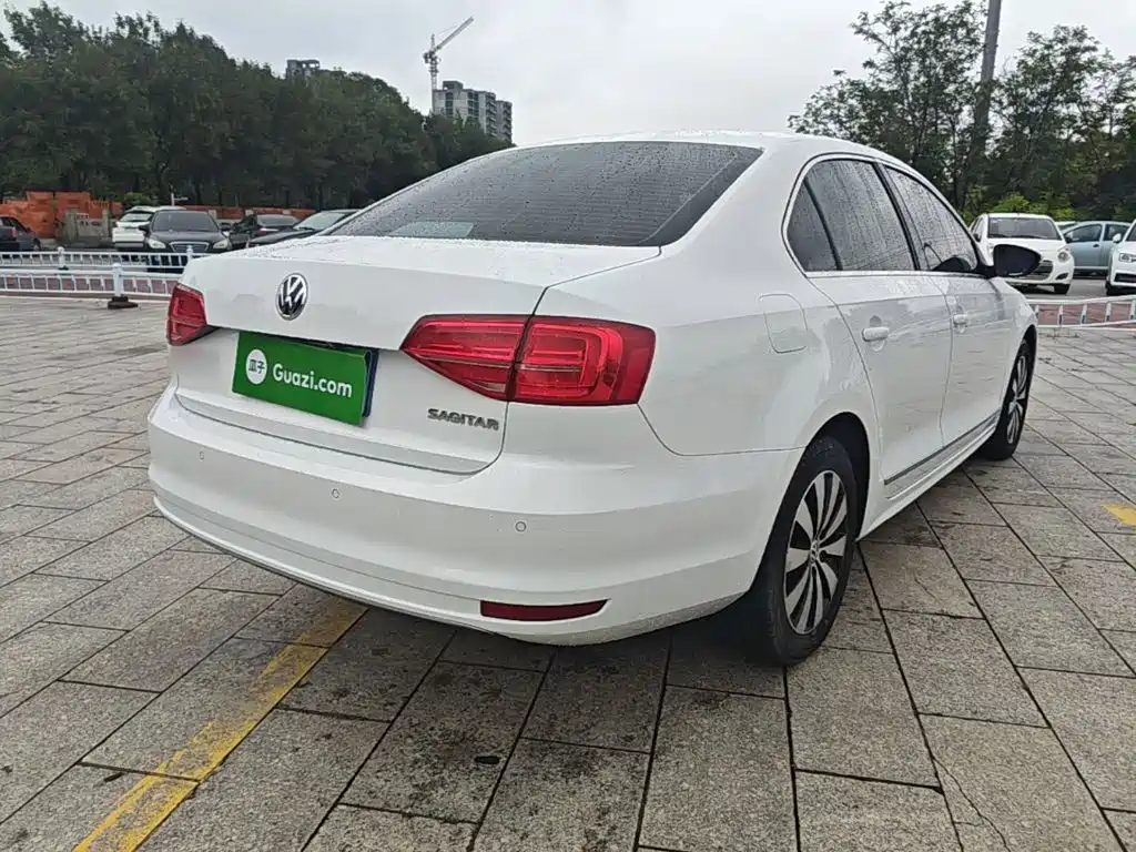 Volkswagen Sagitar — миниатюра 5