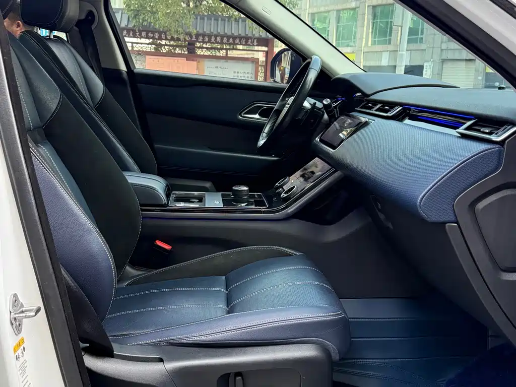 Land Rover Velar — миниатюра 10