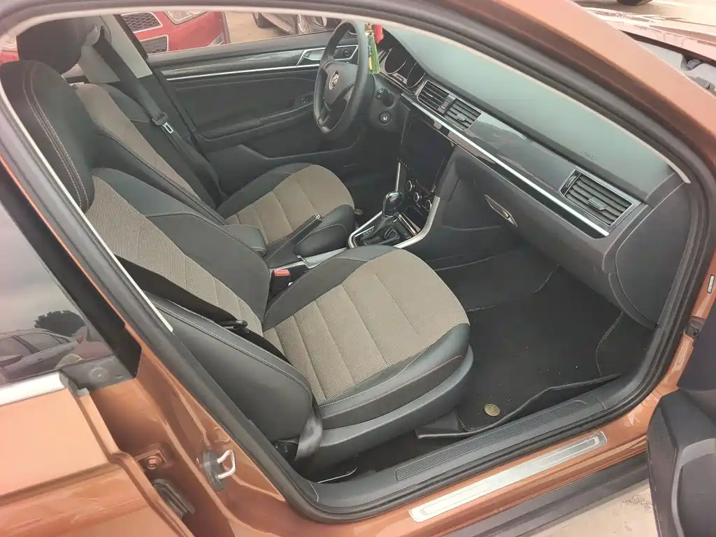 Volkswagen C-Trek — миниатюра 12