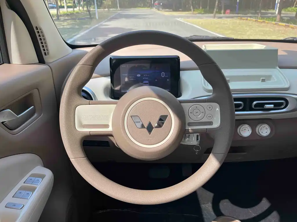 Wuling MINIEV — миниатюра 17