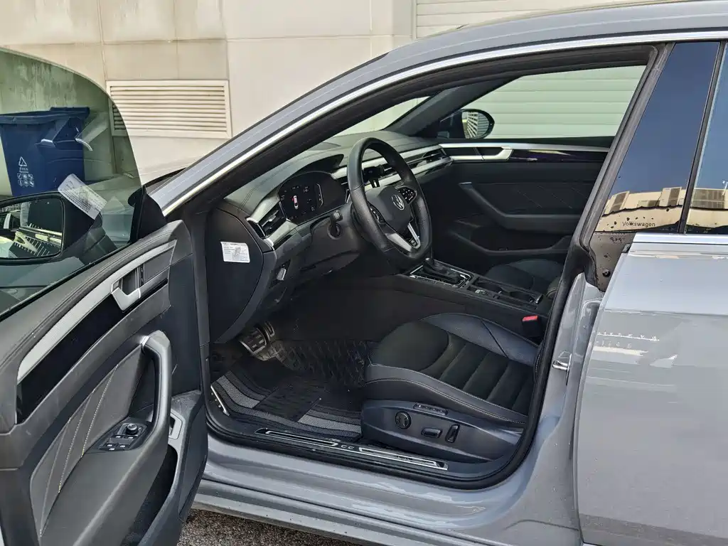 Volkswagen CC — миниатюра 8