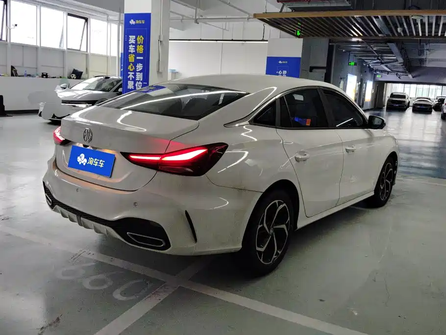 MG MG5 — миниатюра 3