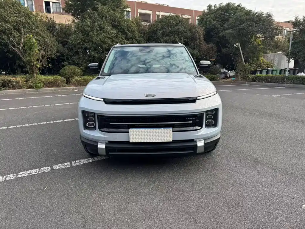 GEELY AUTOMOBILE GEELY ICON