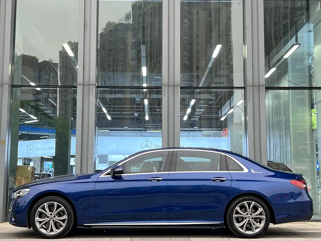 Mercedes-Benz E-Class E 2023 E 300 L Sport Luxury