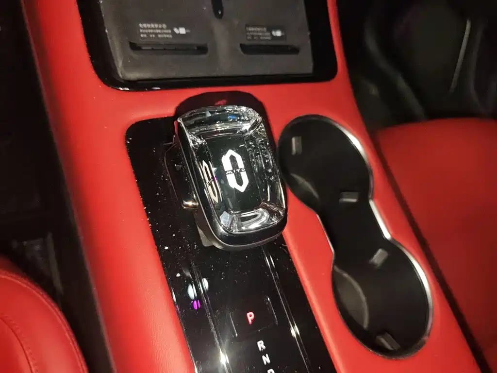 AITO AITO M5 — миниатюра 15