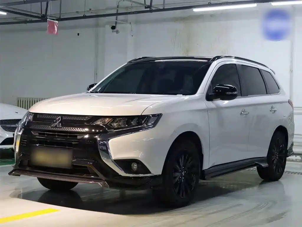 Купить Mitsubishi Outlander