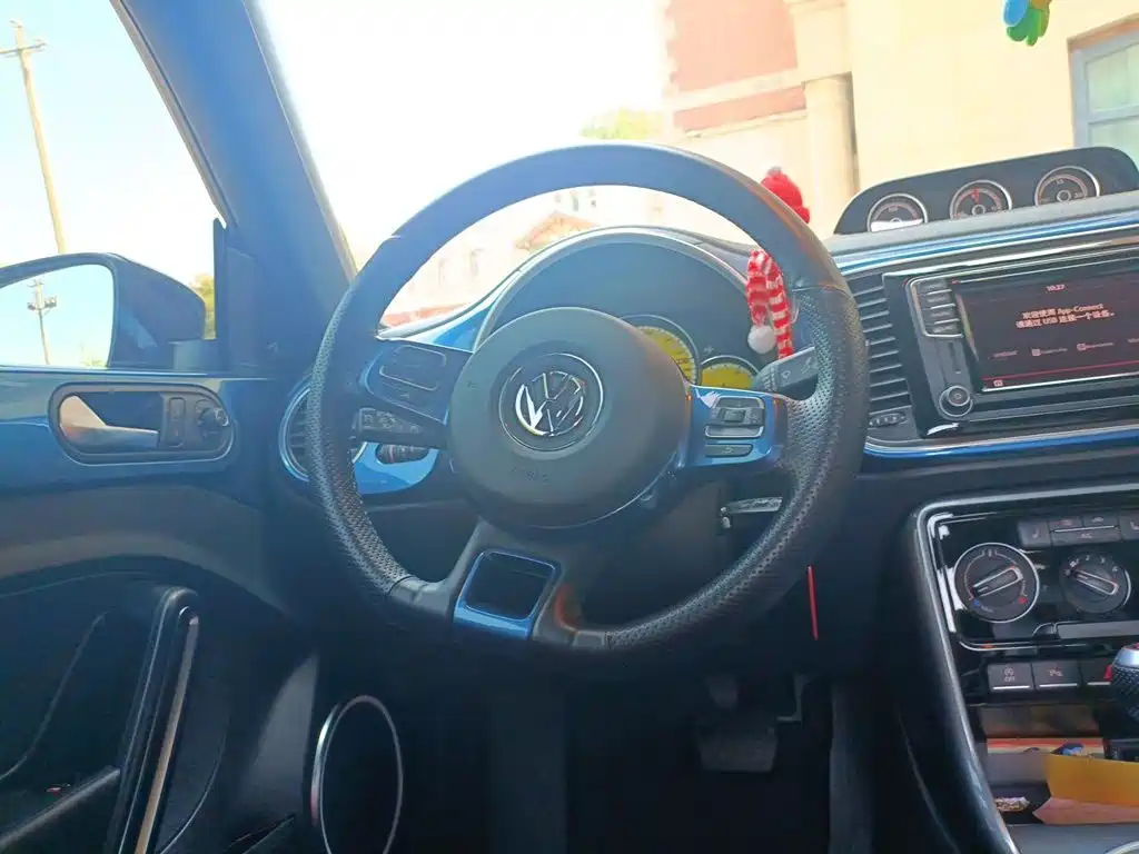 Volkswagen Beetle — миниатюра 3