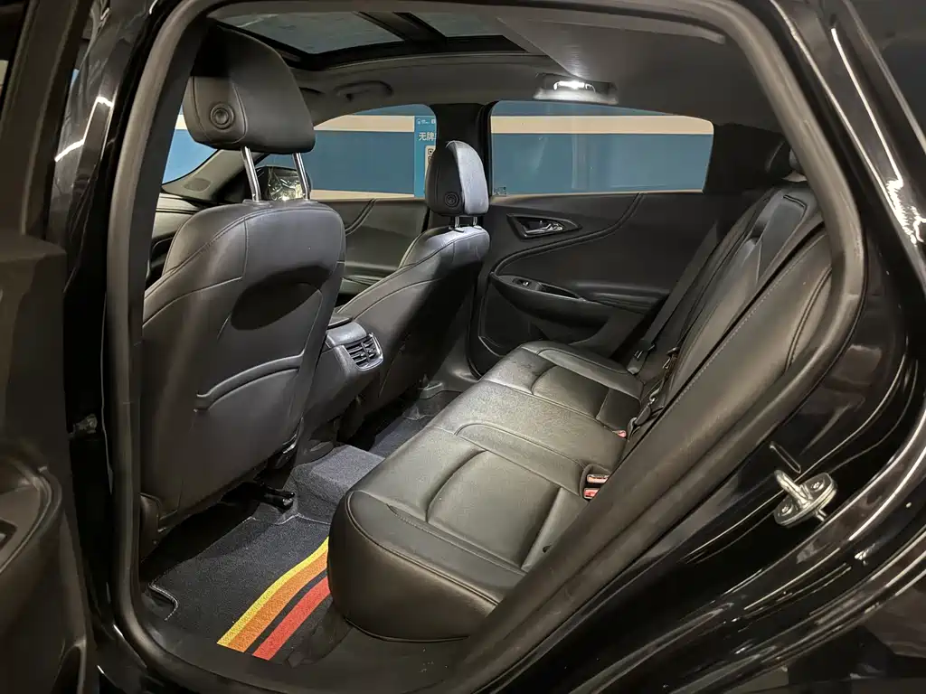 Chevrolet Malibu XL — миниатюра 10