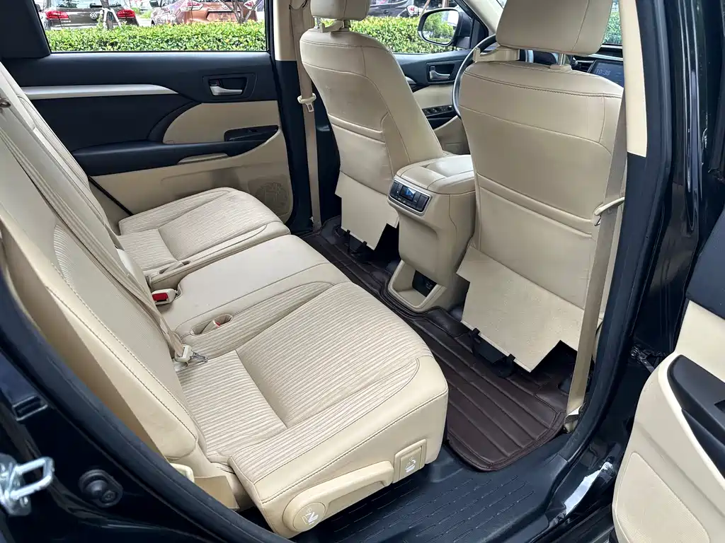 Toyota Highlander — фотографии объявления, Фото 23