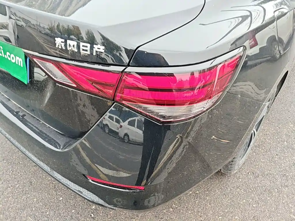 Nissan Sylphy — миниатюра 8