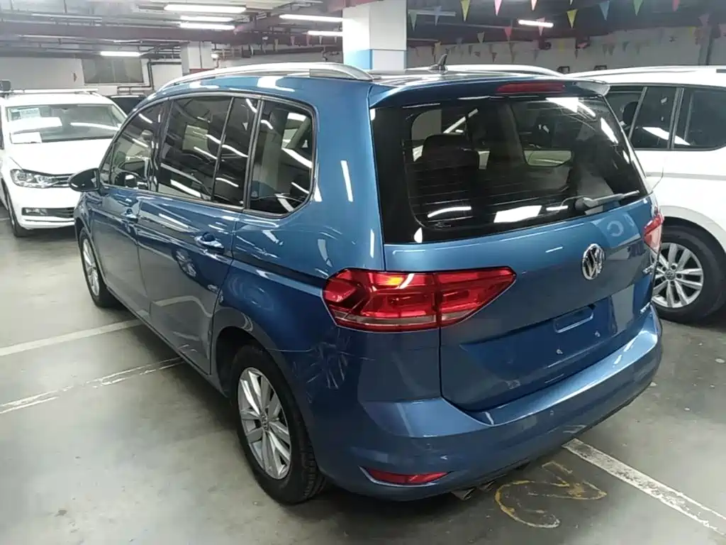 Volkswagen Touran — миниатюра 5