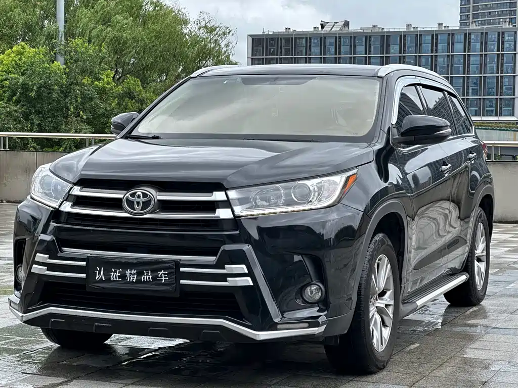 Toyota Highlander 2018 2.0T Elite 7 мест V