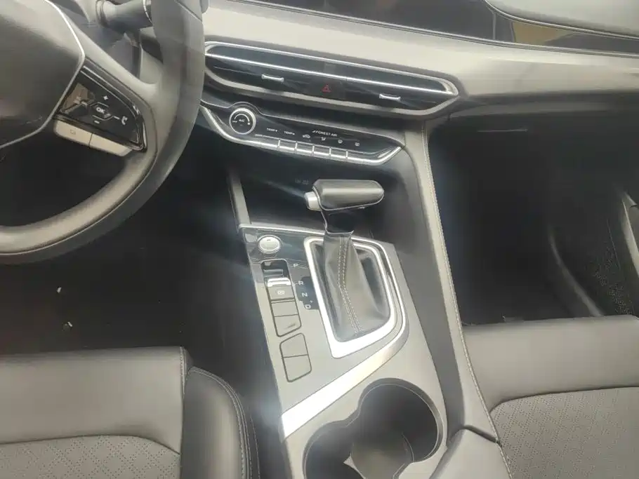 Changan Eado — миниатюра 15