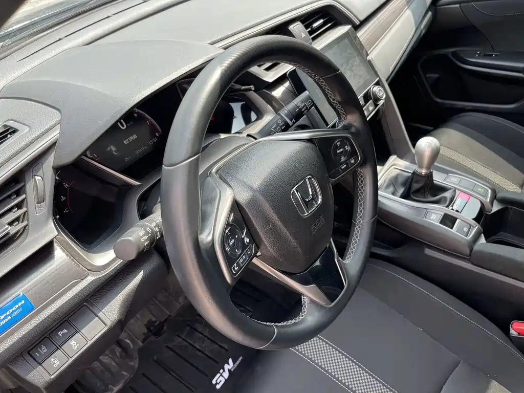 Honda Civic — миниатюра 15
