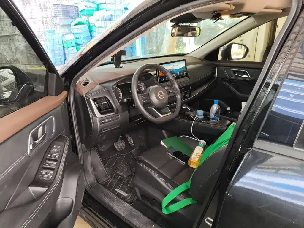 Nissan X-Trail — миниатюра 12