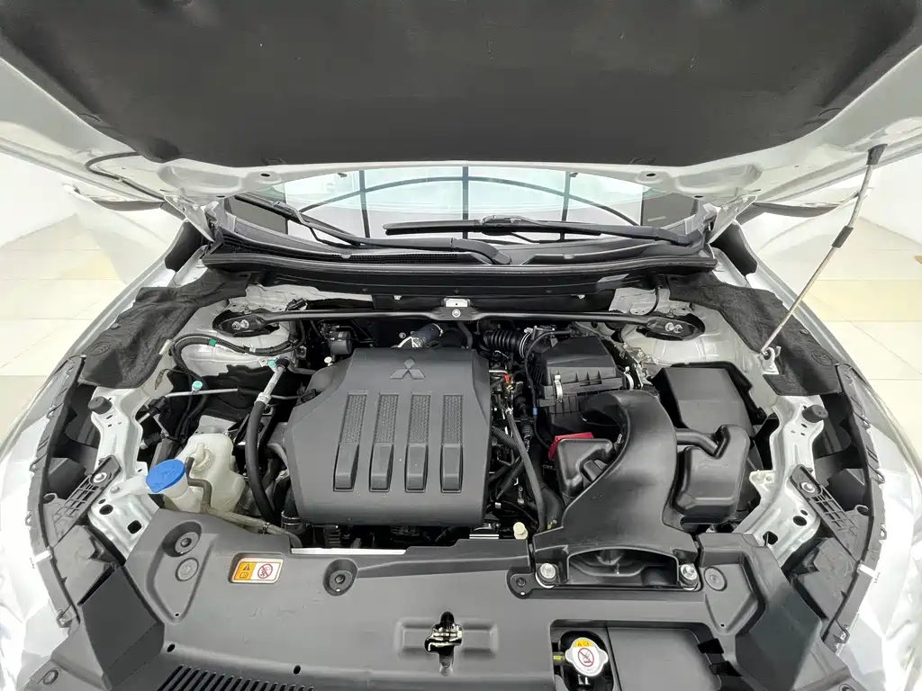 Mitsubishi Eclipse Cross — миниатюра 19