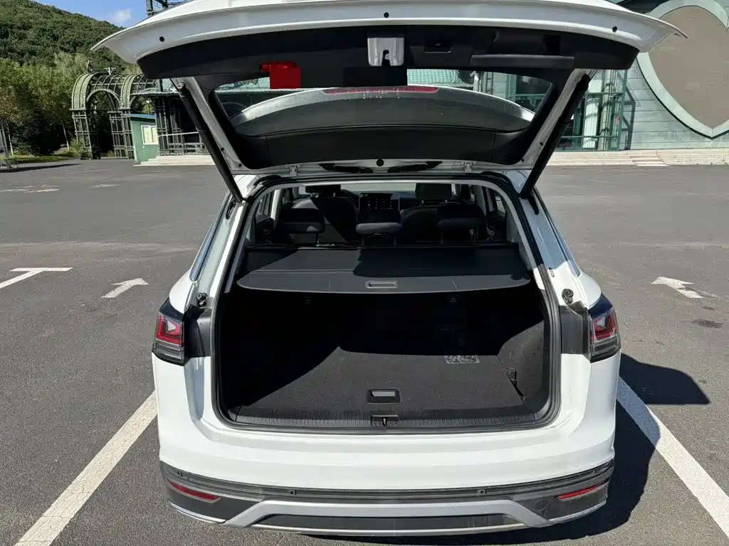 Volkswagen Tayron — миниатюра 9