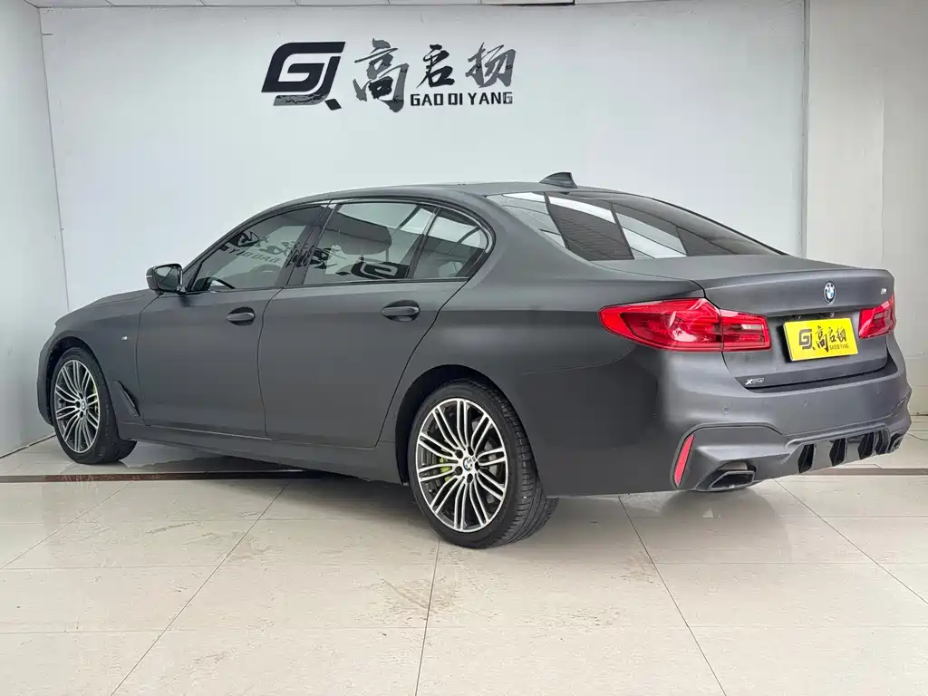 BMW 5 Series — миниатюра 28