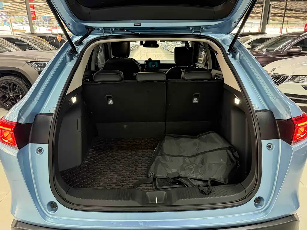 Honda Vezel — миниатюра 12