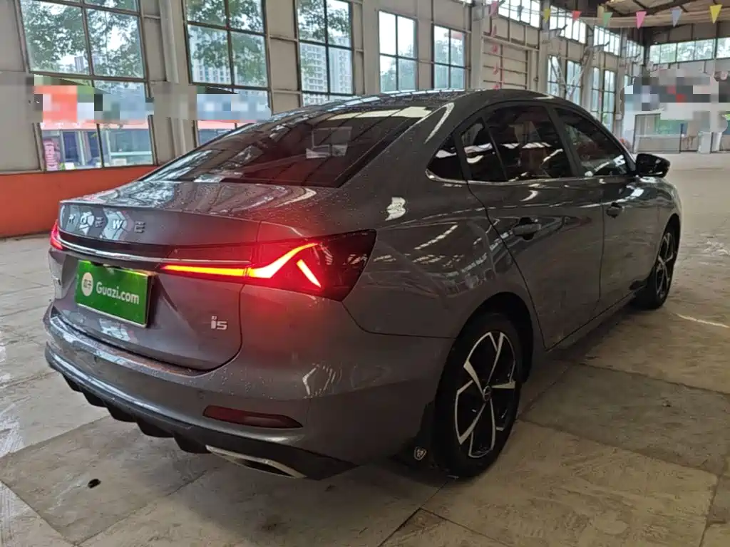 Roewe i5 — миниатюра 7