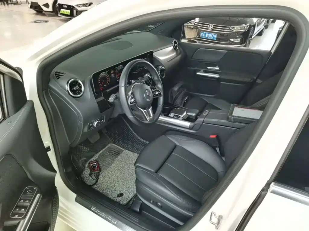 Mercedes-Benz B-Class — миниатюра 15