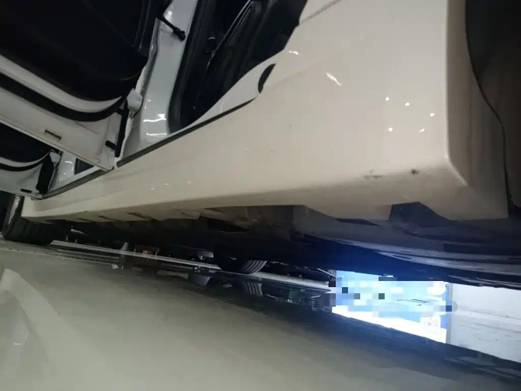Lincoln MKZ — миниатюра 22