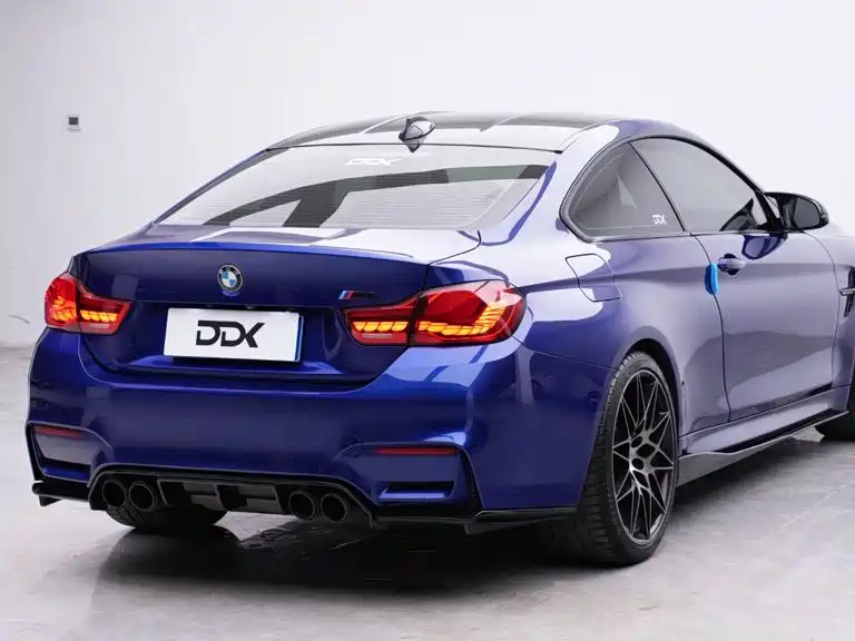 BMW M4 — миниатюра 5