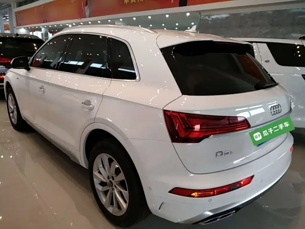 Audi Q5L — миниатюра 5