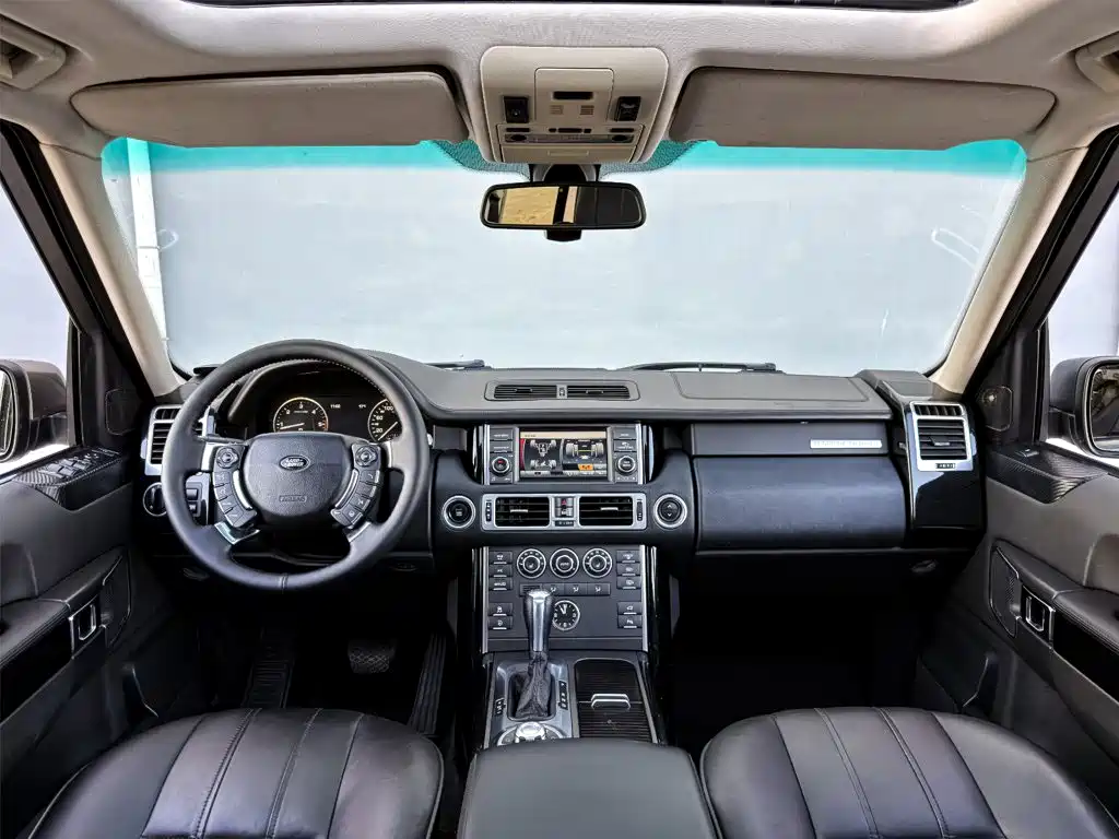 Land Rover Range Rover — миниатюра 15