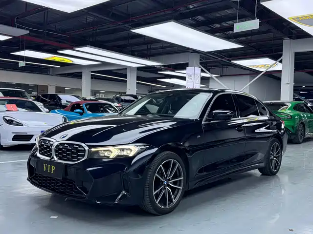BMW 3 SERIES