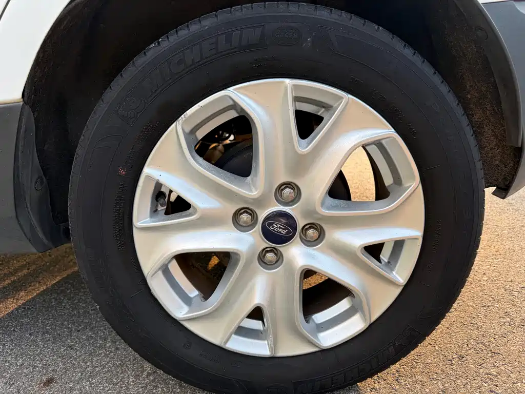 Ford Ecosport — миниатюра 13