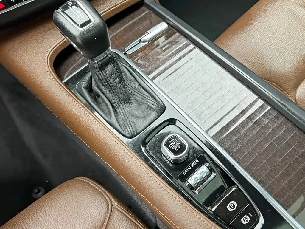 Volvo S90 — миниатюра 18