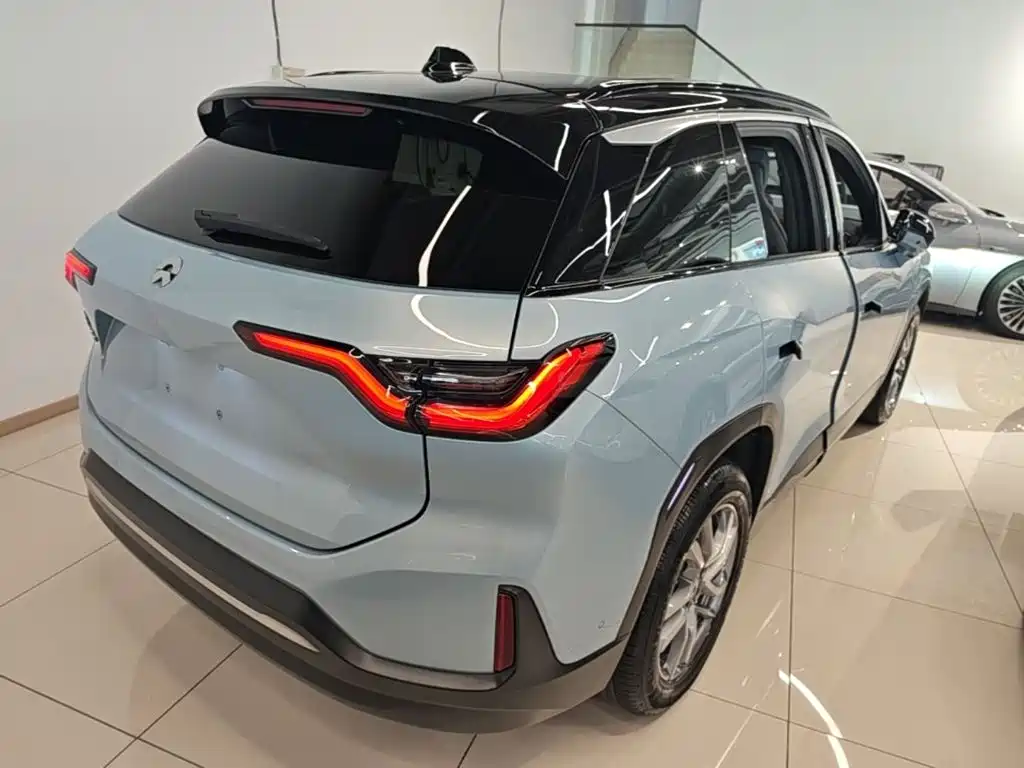 NIO ES6 — миниатюра 7