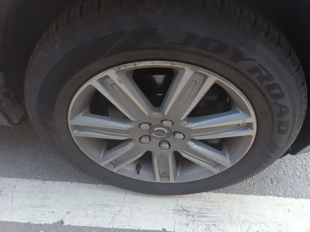 Volvo XC60 — миниатюра 8