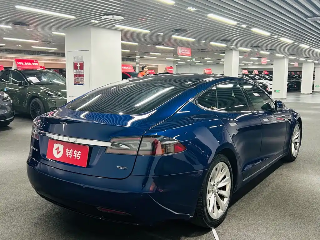TESLA MODEL S