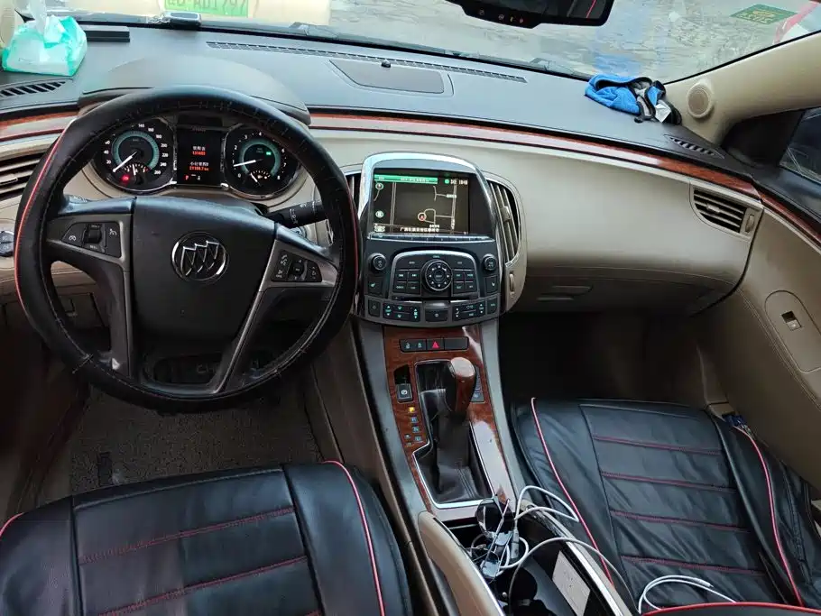 Buick LaCrosse — миниатюра 12