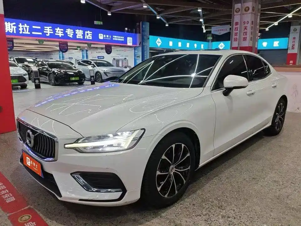 Volvo S60 2020